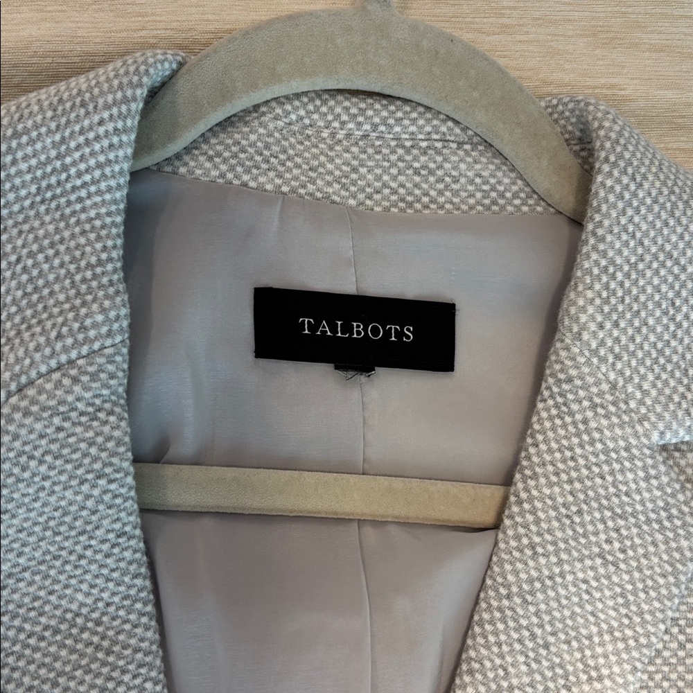 Talbots Women's Textured Gray Blazer - Picture 4 of 6